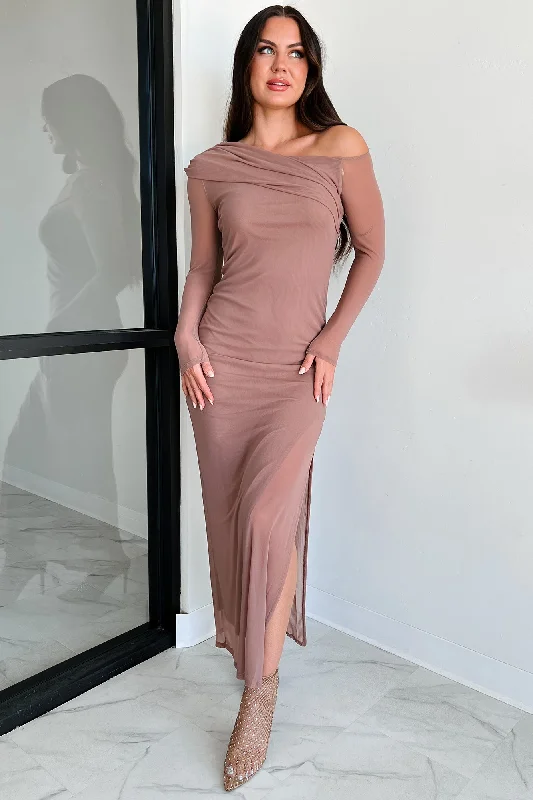 Leading Lady Energy Off The Shoulder Mesh Maxi Dress (Mocha)